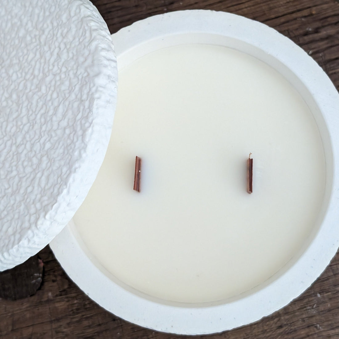 Lav dine egne duftende sojalys – en hyggelig DIY-guide